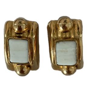 Vintage designer LUISA CONTE statement clip-on earrings. Gold tone & off white.